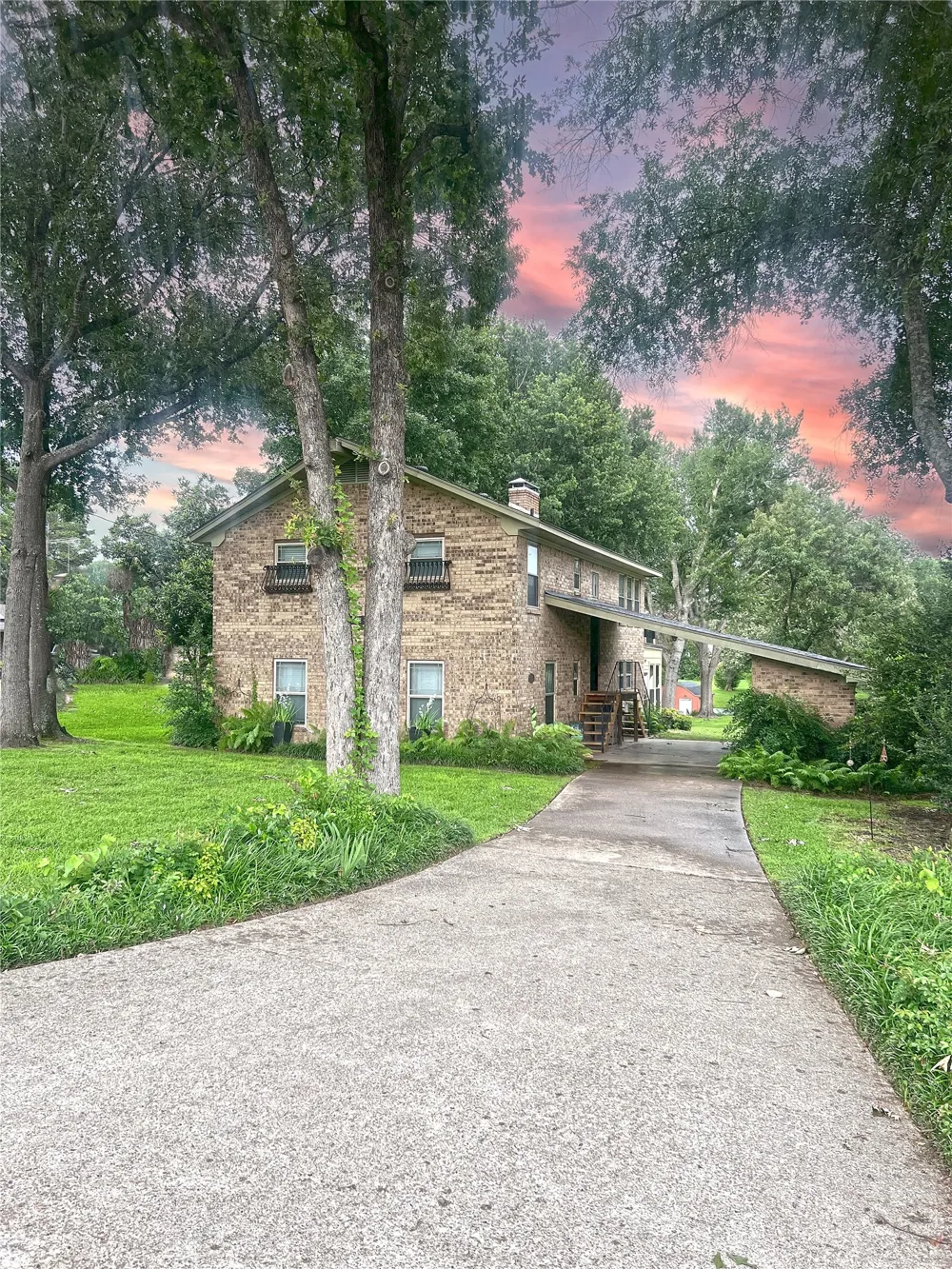 542 Wildewood Drive Chandler, TX 75758