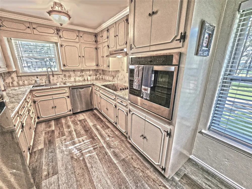 542 Wildewood Drive Chandler, TX 75758