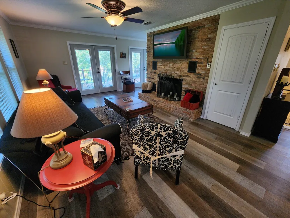 542 Wildewood Drive Chandler, TX 75758