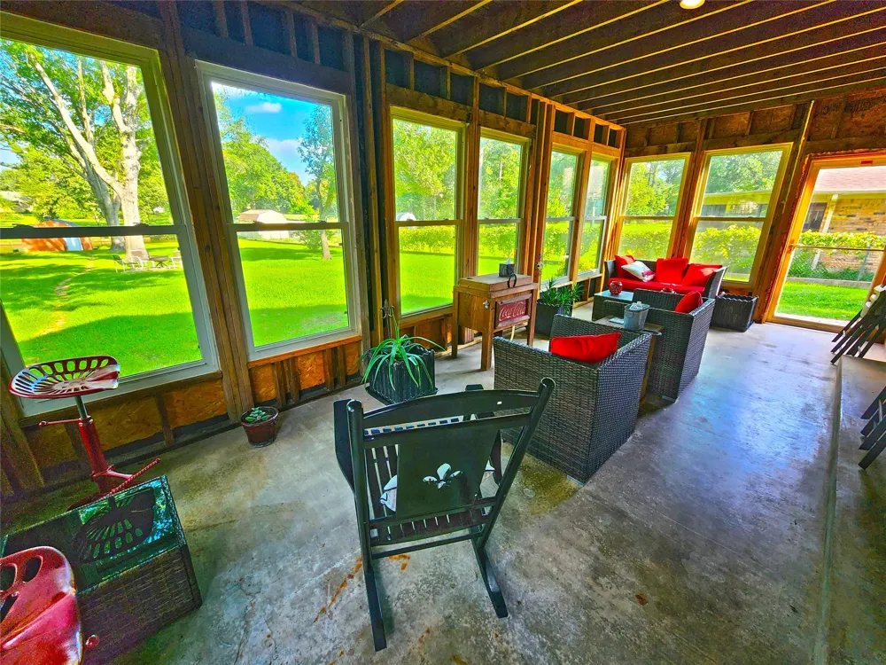 542 Wildewood Drive Chandler, TX 75758