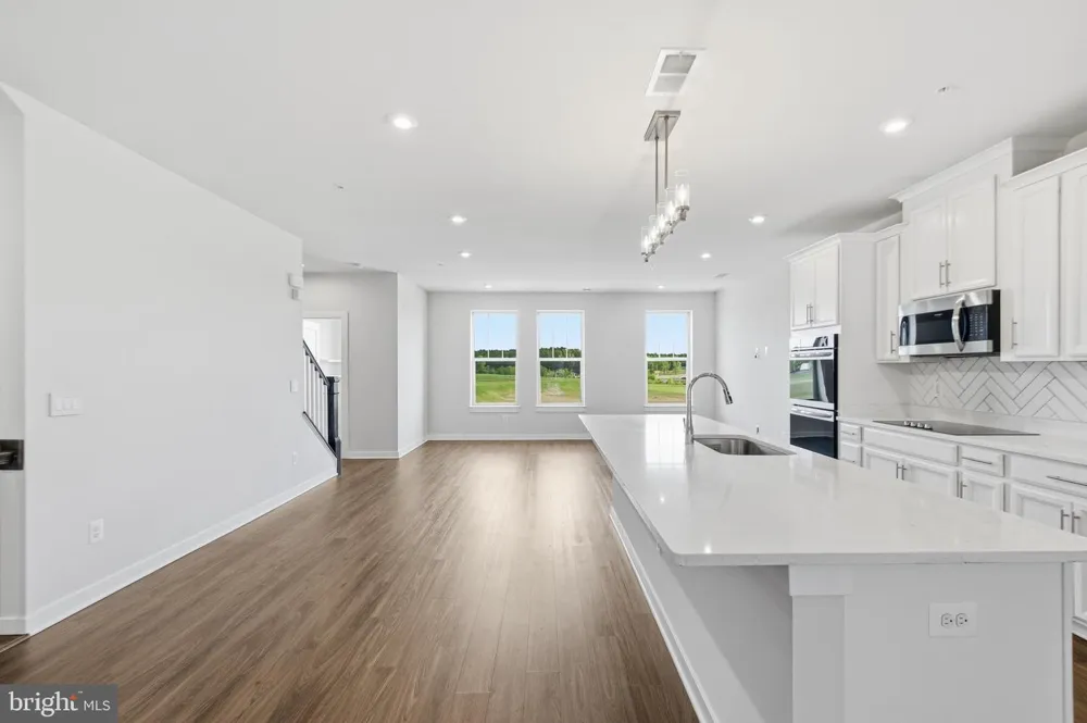 2214 ABBOCCATO TERRACE SE Leesburg, VA 20175