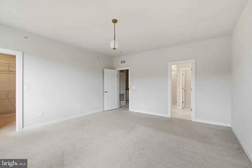 2214 ABBOCCATO TERRACE SE Leesburg, VA 20175