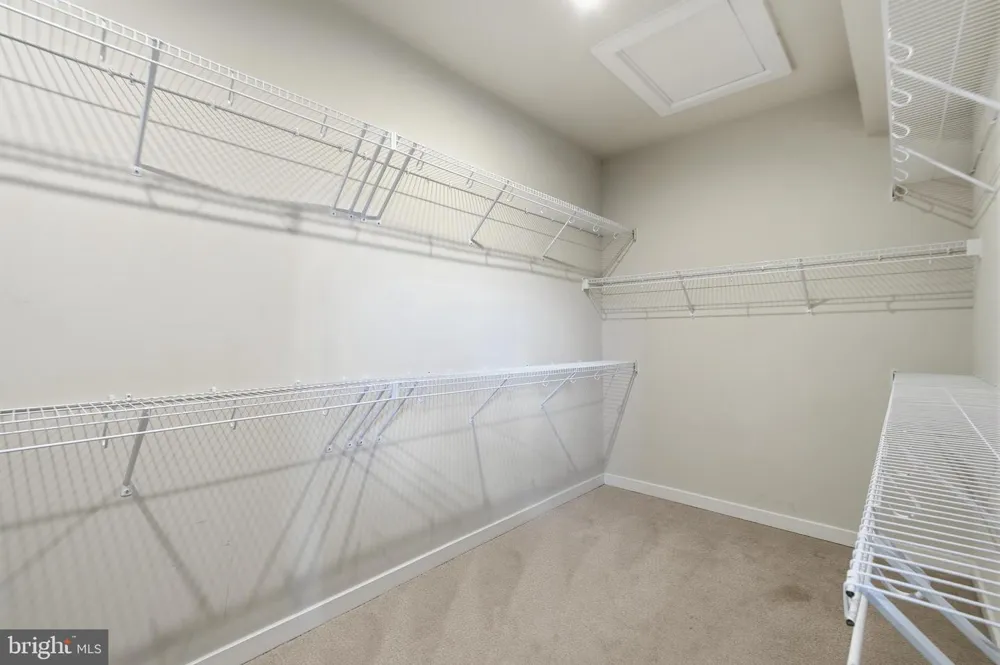 2214 ABBOCCATO TERRACE SE Leesburg, VA 20175