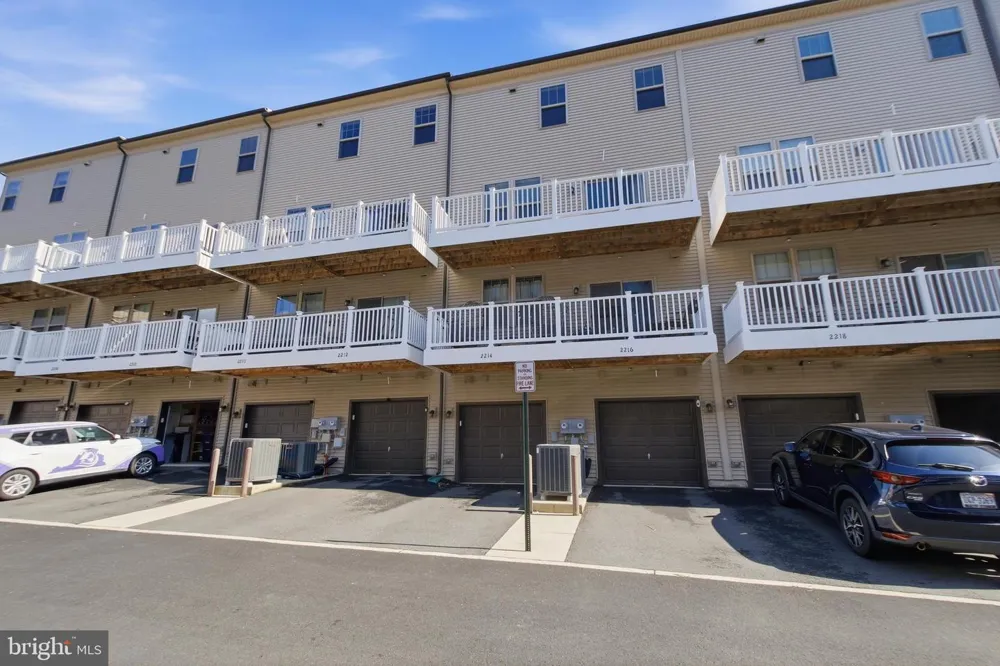 2214 ABBOCCATO TERRACE SE Leesburg, VA 20175