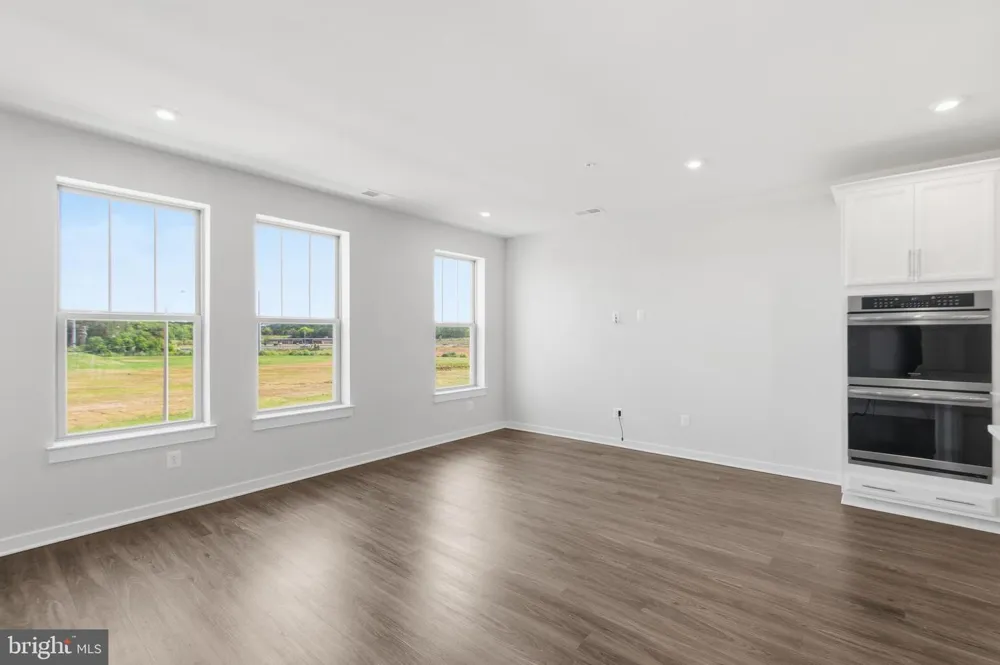 2214 ABBOCCATO TERRACE SE Leesburg, VA 20175