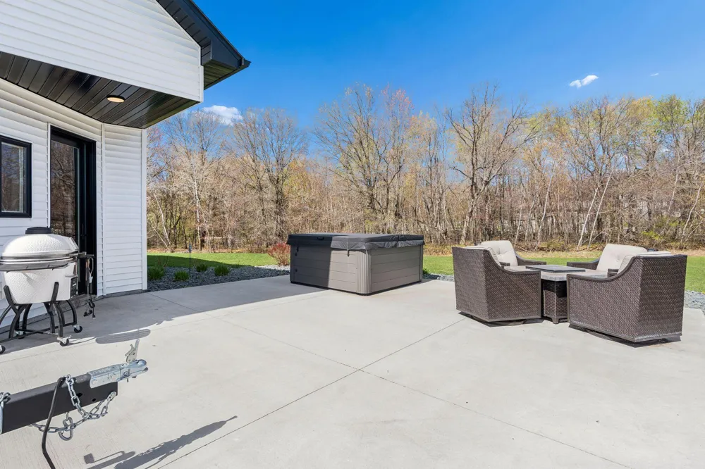 2228 154th Avenue NE Ham Lake, MN 55304