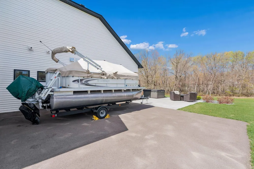 2228 154th Avenue NE Ham Lake, MN 55304