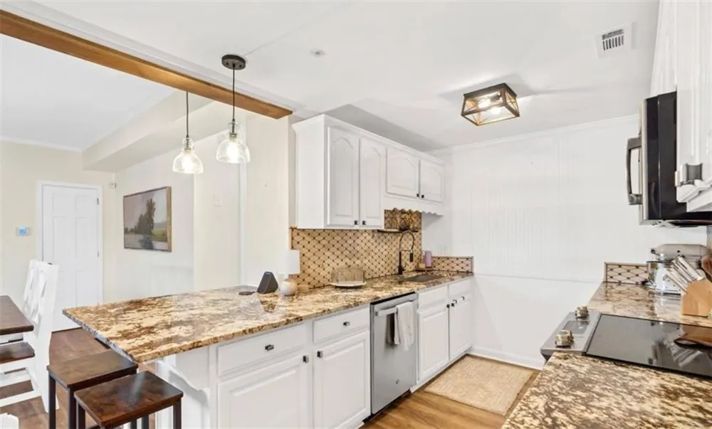 107 Flatrock Circle Eatonton, GA 31024
