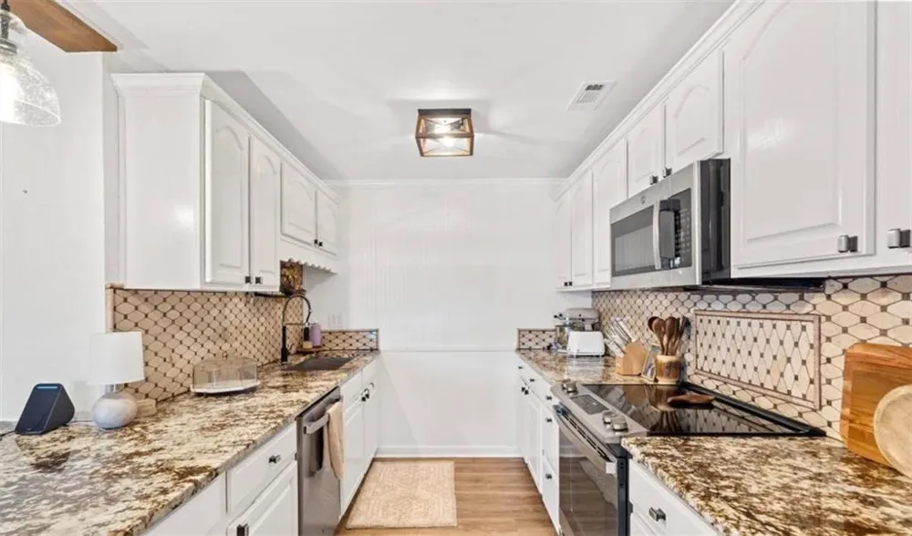 107 Flatrock Circle Eatonton, GA 31024