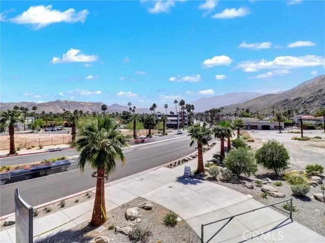 706 Obsidian Loop E Palm Springs, CA 92264