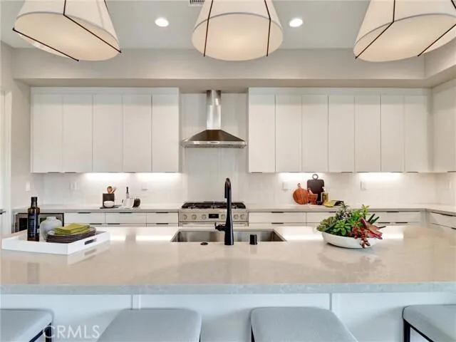 706 Obsidian Loop E Palm Springs, CA 92264