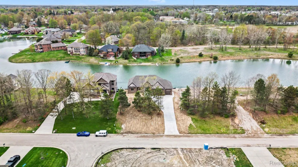 68503 Lake Angela Pointe Richmond City, MI 48062