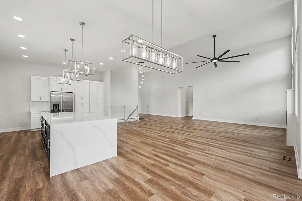 68503 Lake Angela Pointe Richmond City, MI 48062