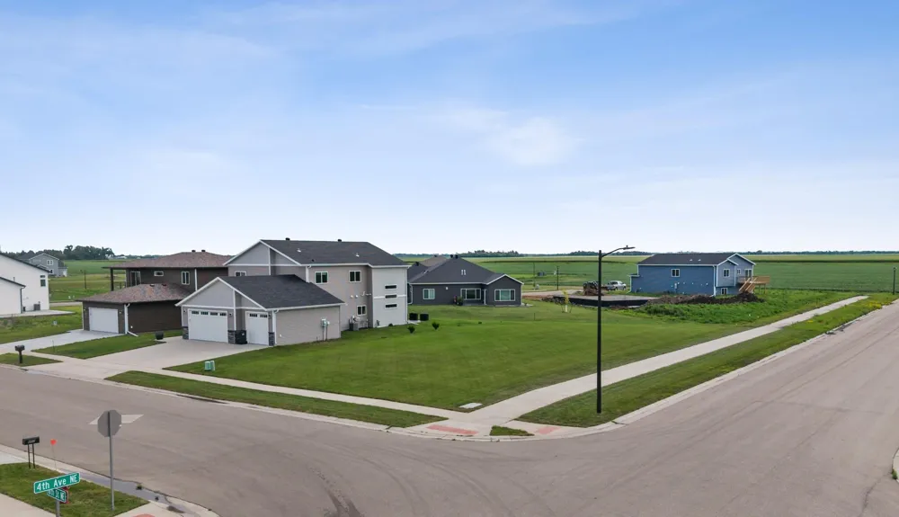 403 16th Street NE Dilworth, MN 56529