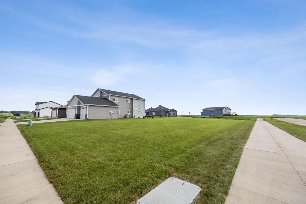 403 16th Street NE Dilworth, MN 56529