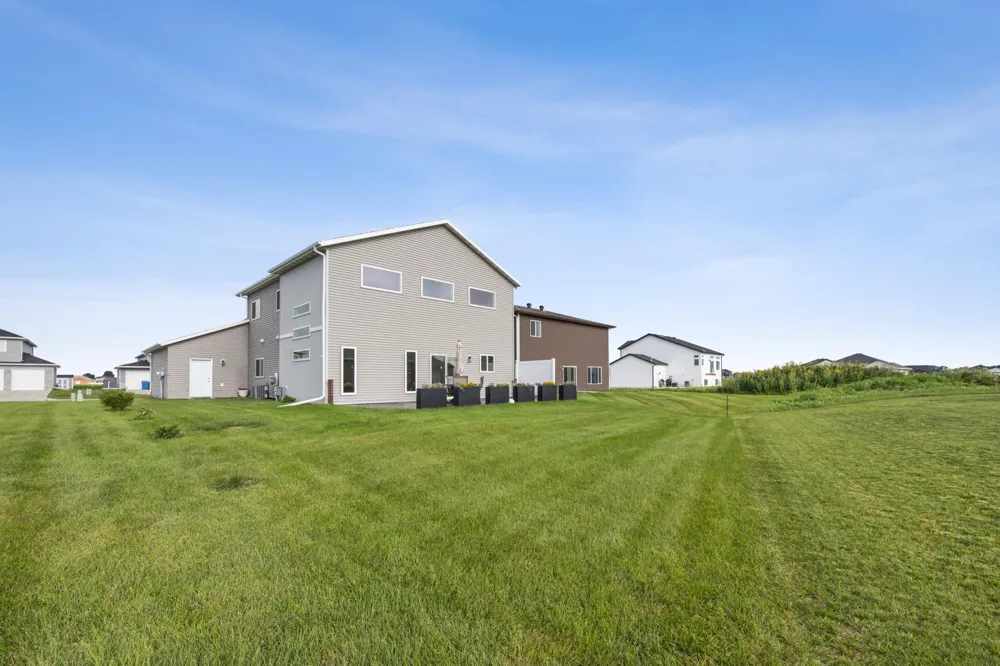 403 16th Street NE Dilworth, MN 56529