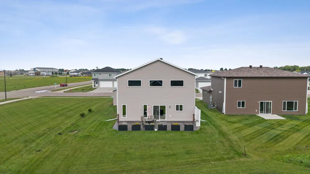403 16th Street NE Dilworth, MN 56529