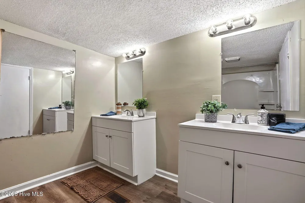 204 W Hill Street Benson, NC 27504