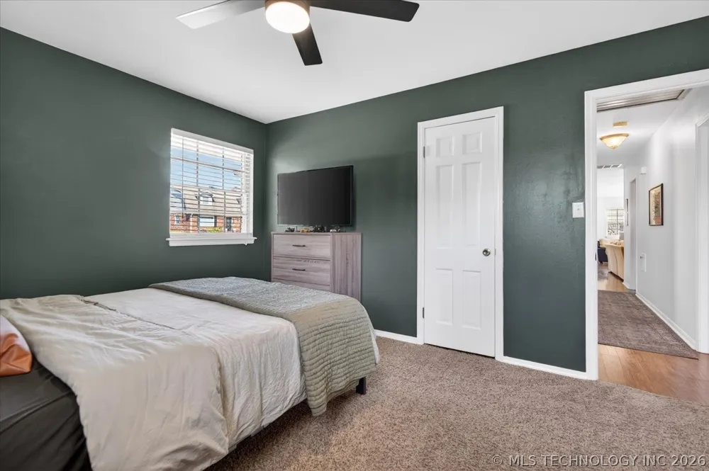 1048 SE Greystone Avenue Bartlesville, OK 74006