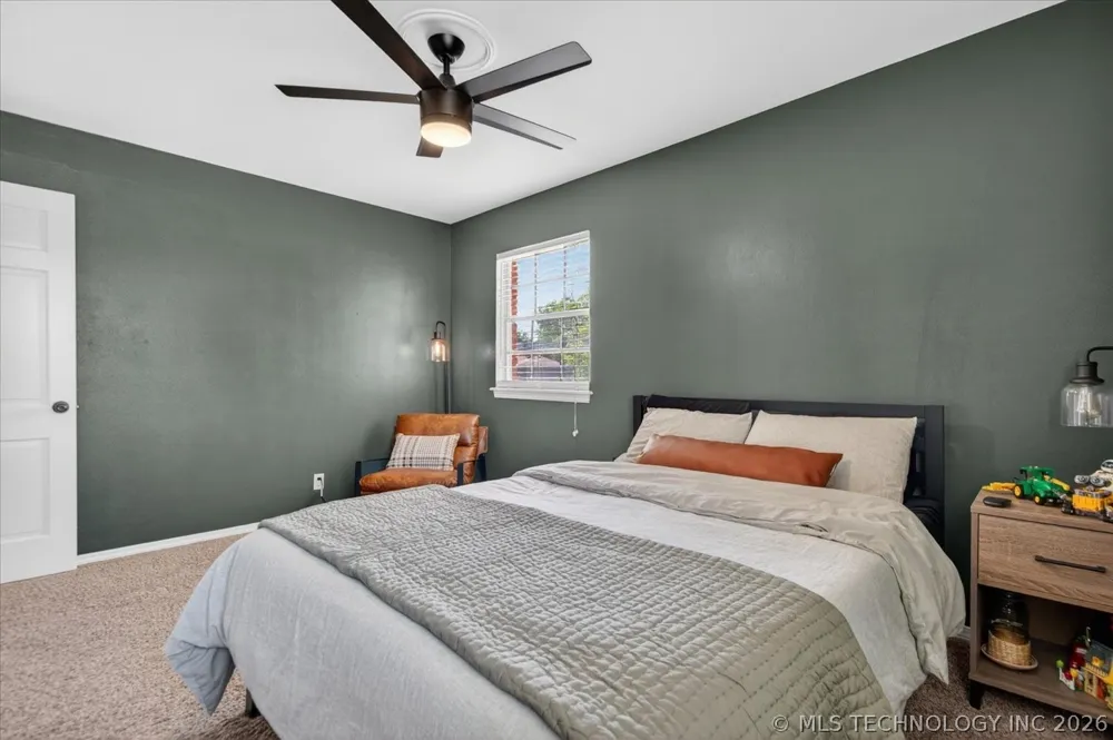 1048 SE Greystone Avenue Bartlesville, OK 74006