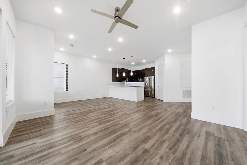 199 Waterpoint Court #106 Conroe, TX 77356