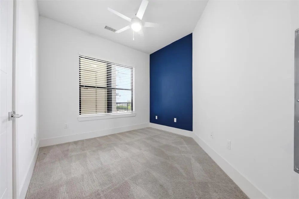 199 Waterpoint Court #106 Conroe, TX 77356