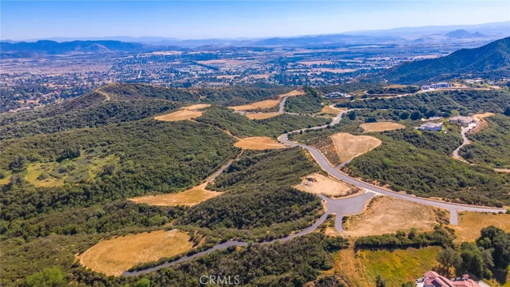 39527 Hidden Heights Drive Yucaipa, CA 92399