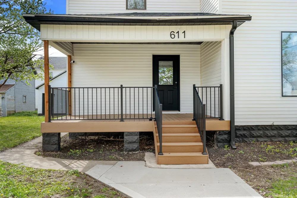 611 3rd Street NW Austin, MN 55912