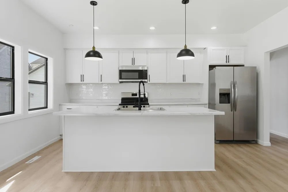 611 3rd Street NW Austin, MN 55912