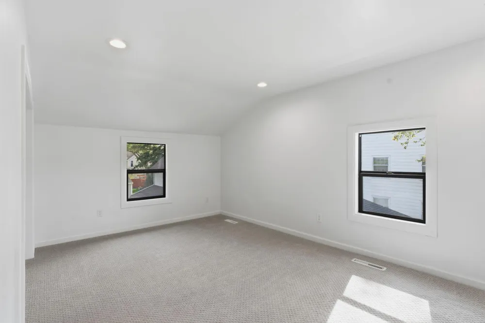 611 3rd Street NW Austin, MN 55912