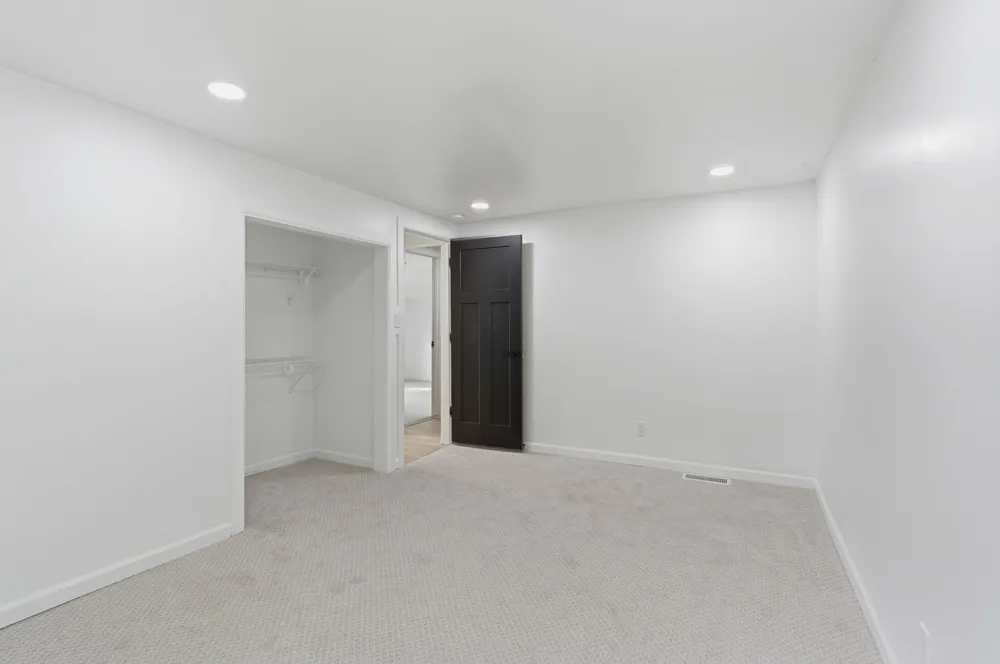 611 3rd Street NW Austin, MN 55912
