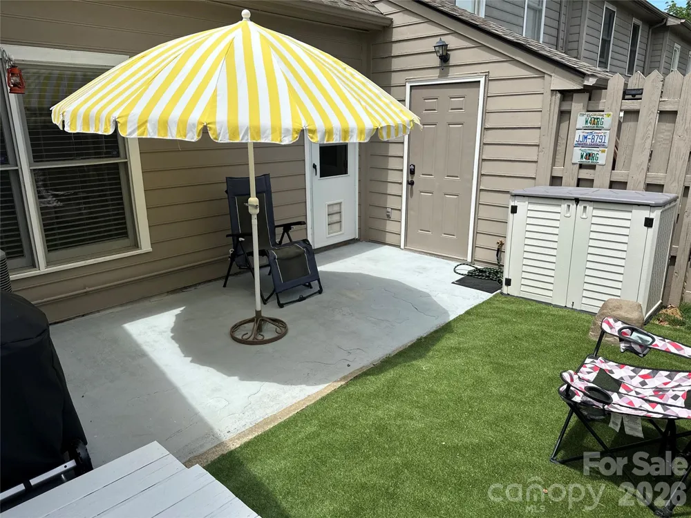 26 Sleepy Hollow Lane Swannanoa, NC 28778