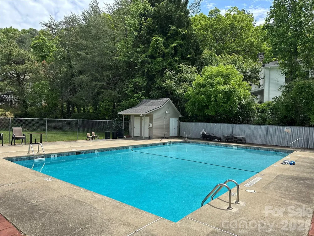 26 Sleepy Hollow Lane Swannanoa, NC 28778