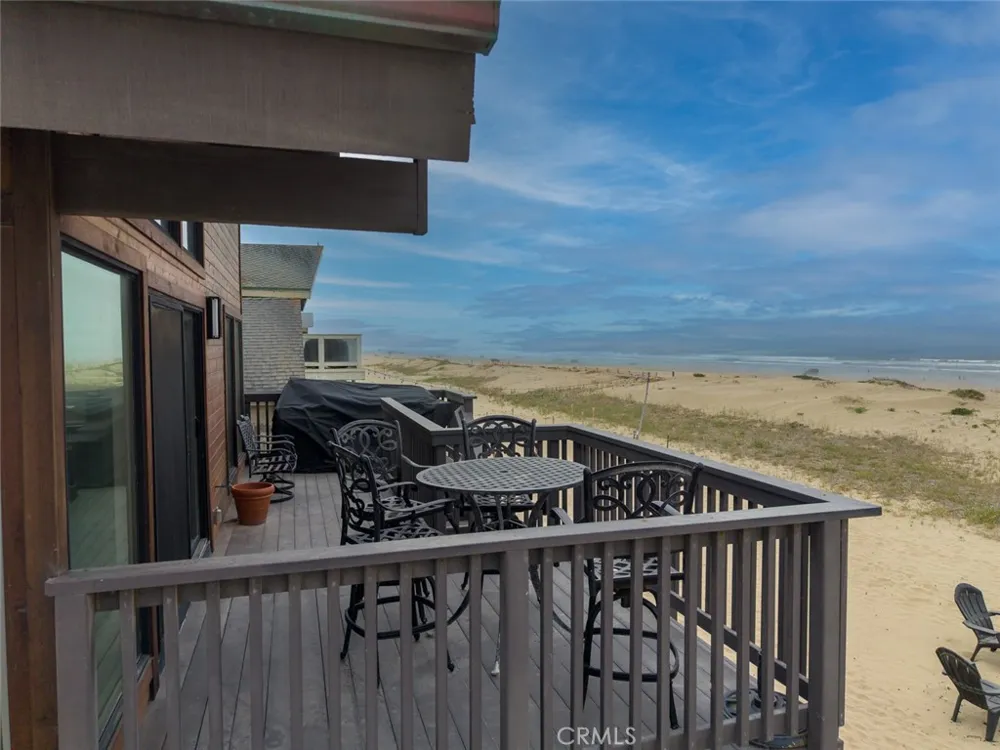1612 Strand Oceano, CA 93445