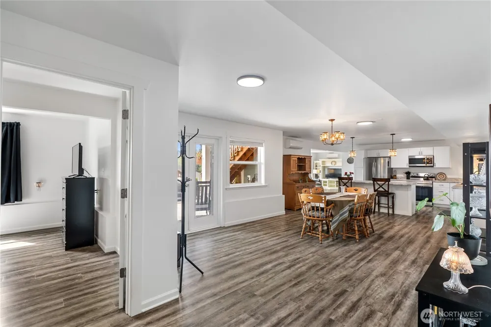 230 Swiss Avenue Montesano, WA 98563
