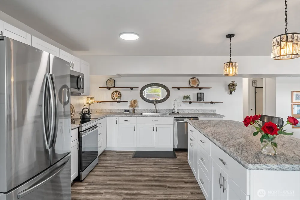 230 Swiss Avenue Montesano, WA 98563