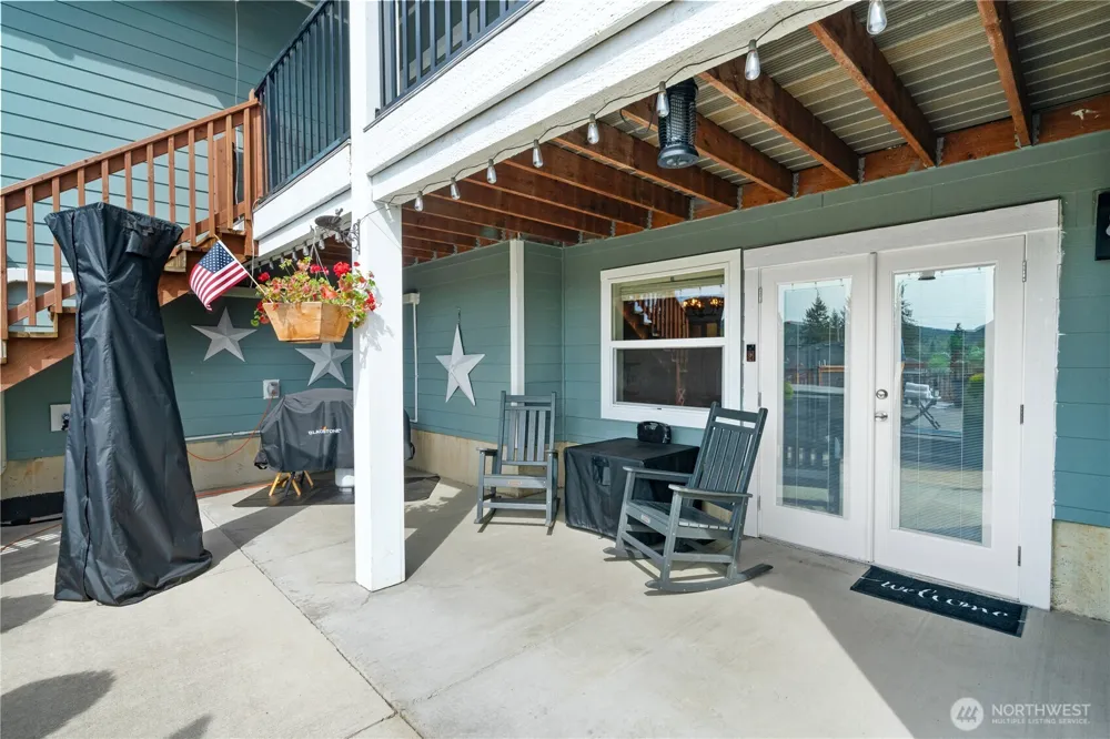 230 Swiss Avenue Montesano, WA 98563