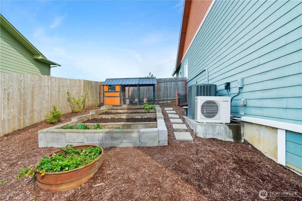 230 Swiss Avenue Montesano, WA 98563