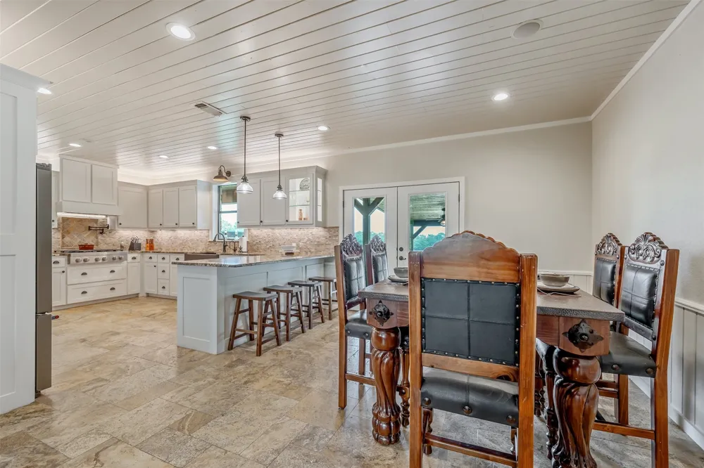 23241 County Road 2159 Troup, TX 75789