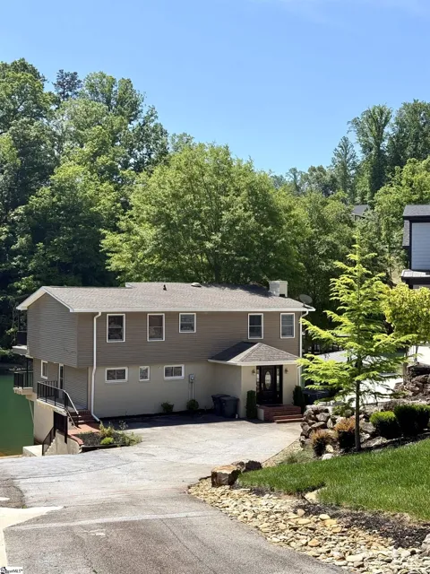 1200 Loran Pointe Circle
