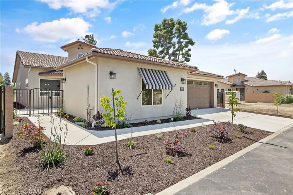 546 Little Exeter, CA 93221