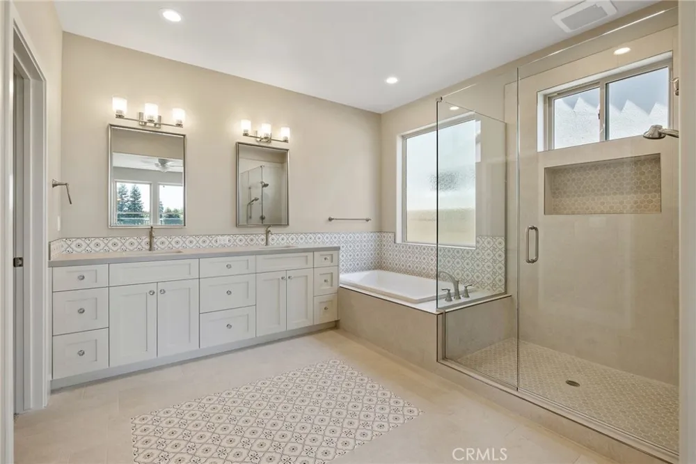 546 Little Exeter, CA 93221