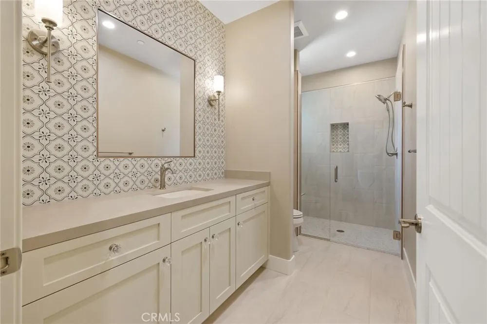 546 Little Exeter, CA 93221