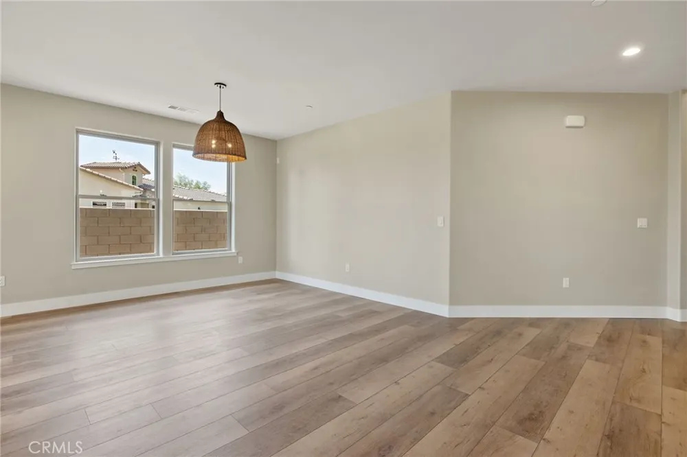 546 Little Exeter, CA 93221