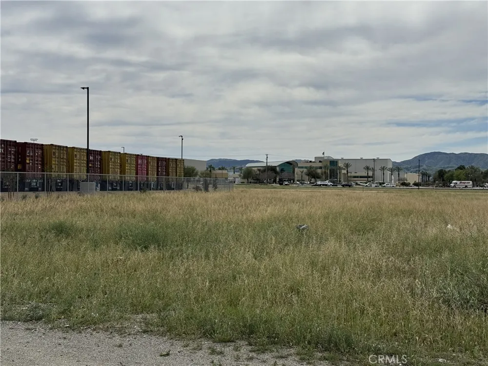 5th San Bernardino, CA 92410