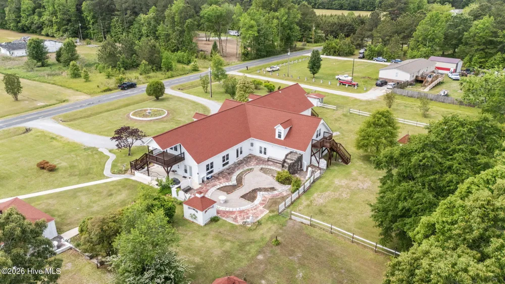 362 Lees Chapel Road Pollocksville, NC 28573