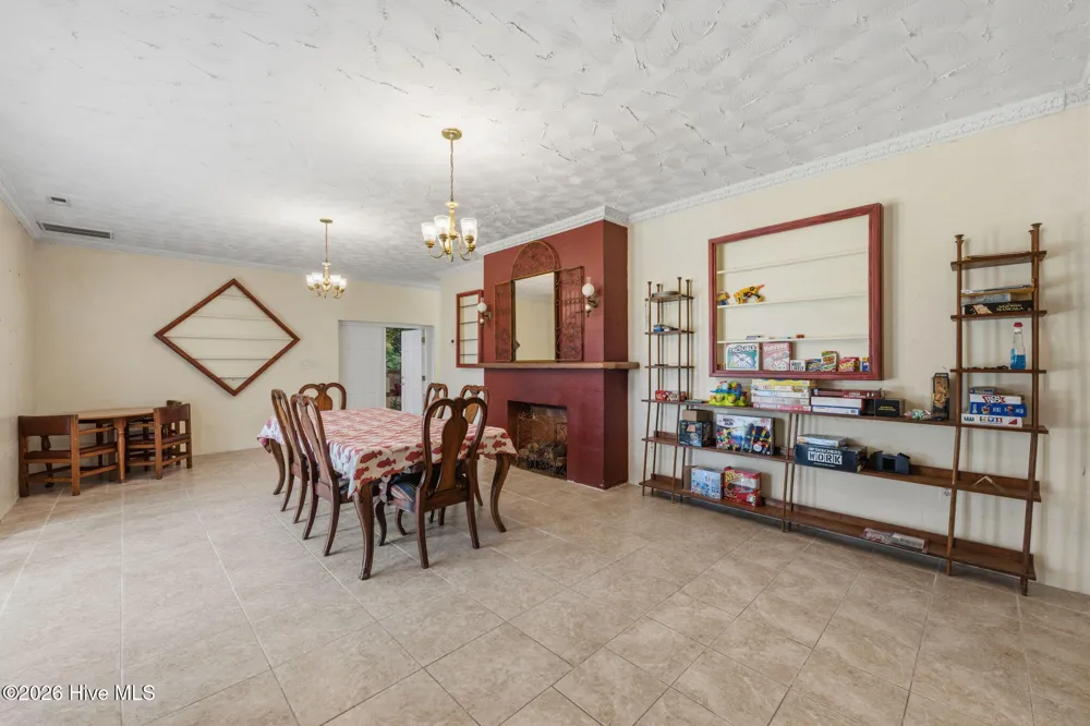 362 Lees Chapel Road Pollocksville, NC 28573