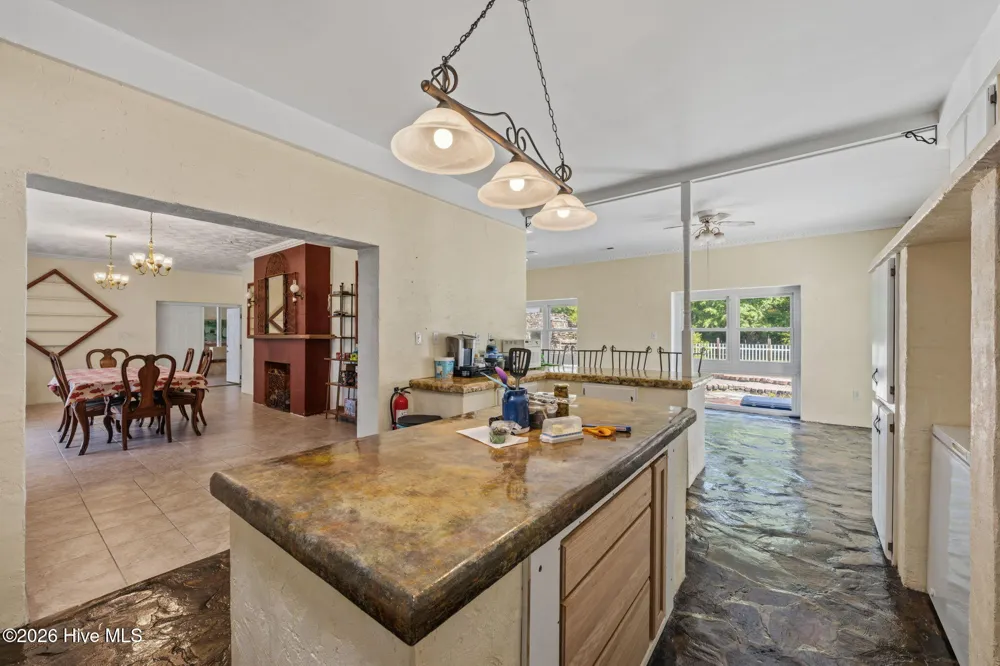 362 Lees Chapel Road Pollocksville, NC 28573