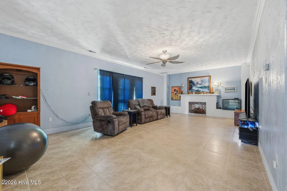 362 Lees Chapel Road Pollocksville, NC 28573