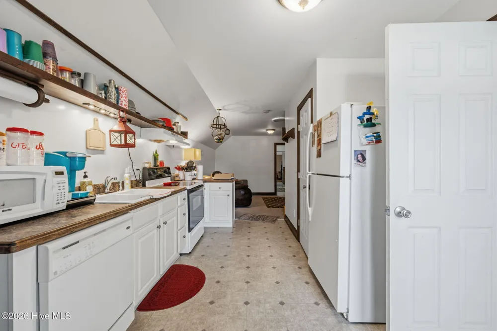 362 Lees Chapel Road Pollocksville, NC 28573